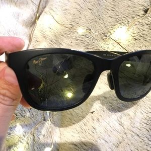 Maui Jim HANA BAY
Polarized Classic Sunglasses